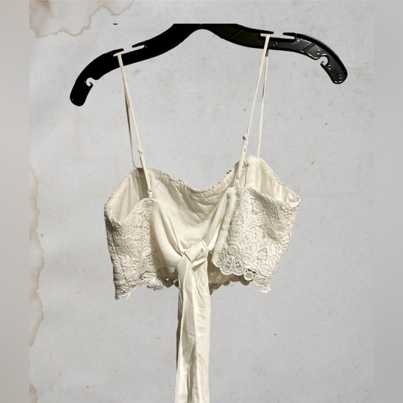 Abercrombie & Fitch Ultra Cropped Lace Top White Large - Picture 5 of 7
